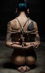 Photo by lindasmujeres with the username @lindasmujeres,  March 26, 2021 at 8:04 AM. The post is about the topic Bondage and the text says ''