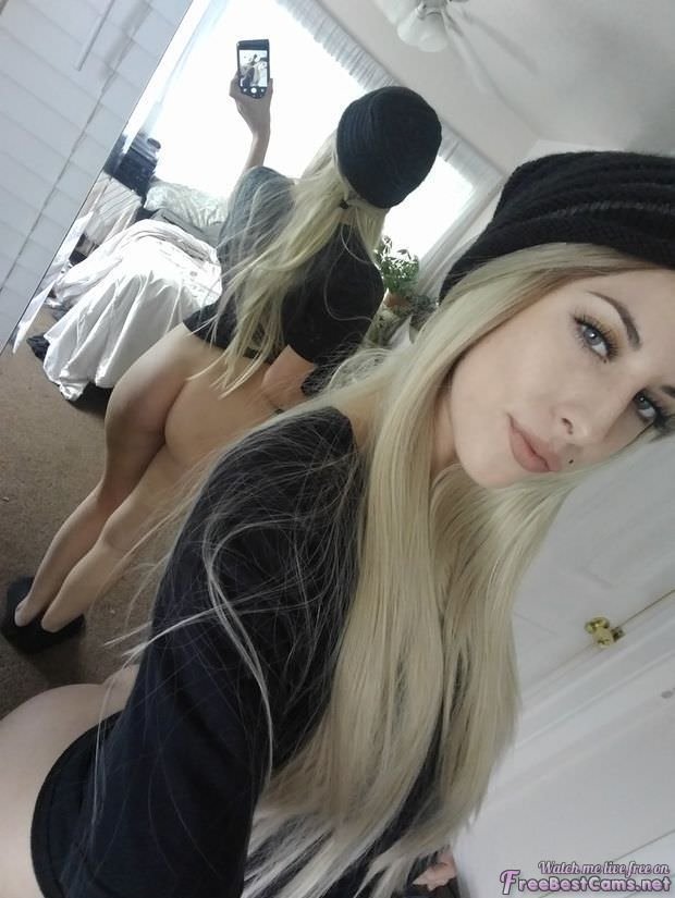 Photo by sezuhunff with the username @sezuhunff,  November 17, 2018 at 2:50 PM and the text says 'Perfection in one picture ❤️ #amateur #ass #blonde'