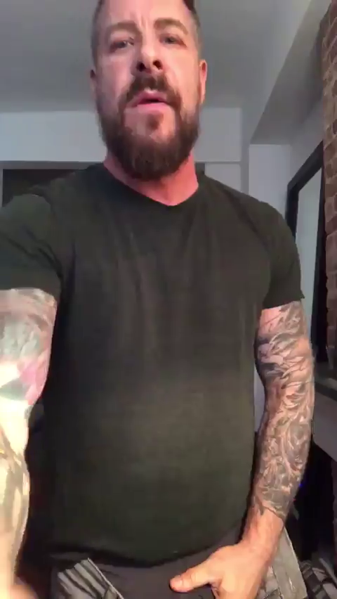 Video by Musclephuk with the username @Musclephuk,  October 23, 2019 at 4:33 AM. The post is about the topic GayTumblr and the text says '#cock #huge #daddy #beard 
Another irresistible invitation.
https://media.humblr.social/humblr/media_attachments/files/007/229/640/original/424e24a6b5da87b5.mp4'