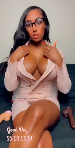 Video by orangeroses12 with the username @orangeroses12,  March 30, 2020 at 3:32 AM. The post is about the topic Black Beauties and the text says 'Good Day'