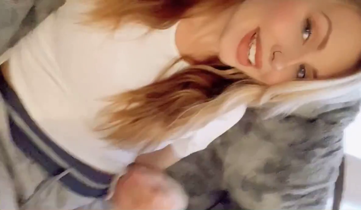 Video by hawt with the username @hawt,  November 25, 2020 at 4:20 PM. The post is about the topic Soles and the text says ''
