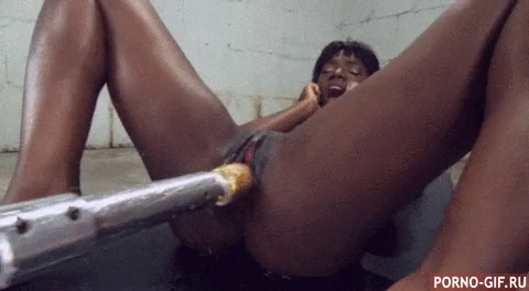 Shared Video by .Curiosa with the username @.Curiosa,  December 16, 2020 at 6:40 AM. The post is about the topic Squirt and the text says 'ebony squirter'