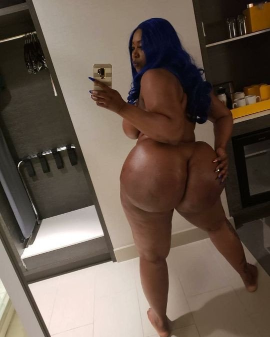 Photo by BootyOnline with the username @BootyOnline,  February 14, 2022 at 5:17 AM. The post is about the topic Big Black Booty and the text says '#Thicc #blackass #phatbooty #ebony'