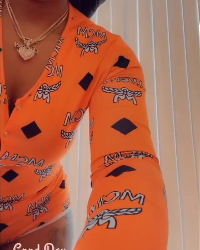 Video by BootyOnline with the username @BootyOnline,  February 18, 2021 at 9:53 AM. The post is about the topic Big Black Booty