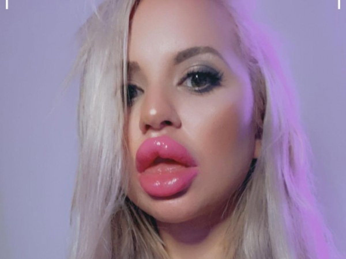Link by Big-Lips with the username @Big-Lips,  June 24, 2021 at 4:09 PM and the text says '📣💋Interview with Jessy Bunny aka Jessica Bunnington‼️🔥😍

⬇️‼️Check the interview out‼️⬇️
   #BestBigLipsEver #BigLips #HugeLips #FakeLips #AmazingBabe #HotBabe #Sexy #SexyBabe'