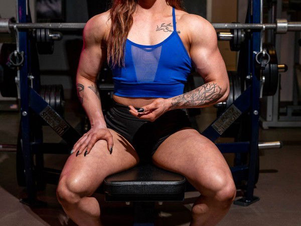 Link by Blog Tettediferro with the username @tettediferro,  June 7, 2022 at 10:45 AM and the text says 'Quyncee Shockley è la giovane e sexy bodybuilder protagonista di questo video erotico in alta definizione dove questa bella giovane ragazza palestrata e culturista sfoggia i suoi muscoli definiti e scolpiti facendo pose sexy. Quyncee Shockley è una..'