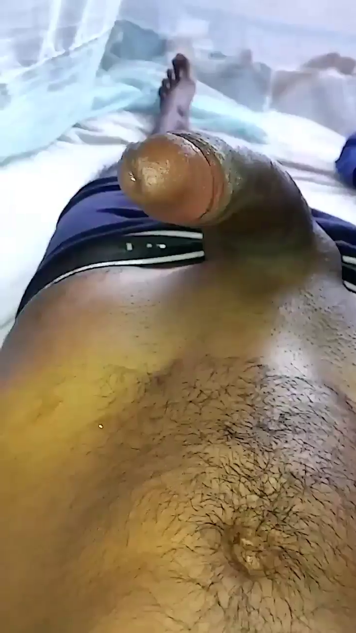 Shared Video by supaflexboi with the username @supaflexboi, who is a verified user,  January 17, 2019 at 12:04 PM and the text says 'Pumping cum'
