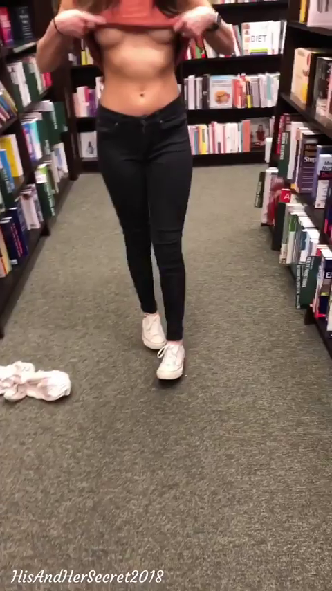 Video by Succubus Queen with the username @Lucasdu,  January 17, 2019 at 3:24 PM and the text says 'Flashing gem at Barnes & Nobles'