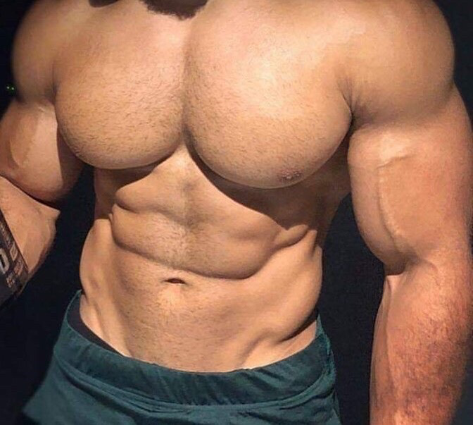 Photo by Musclephuk with the username @Musclephuk,  November 16, 2019 at 3:53 AM. The post is about the topic GayTumblr and the text says '#big #huge #muscle
https://files.mastodon.social/media_attachments/files/021/643/310/original/5fb0e9068365e34f.png'