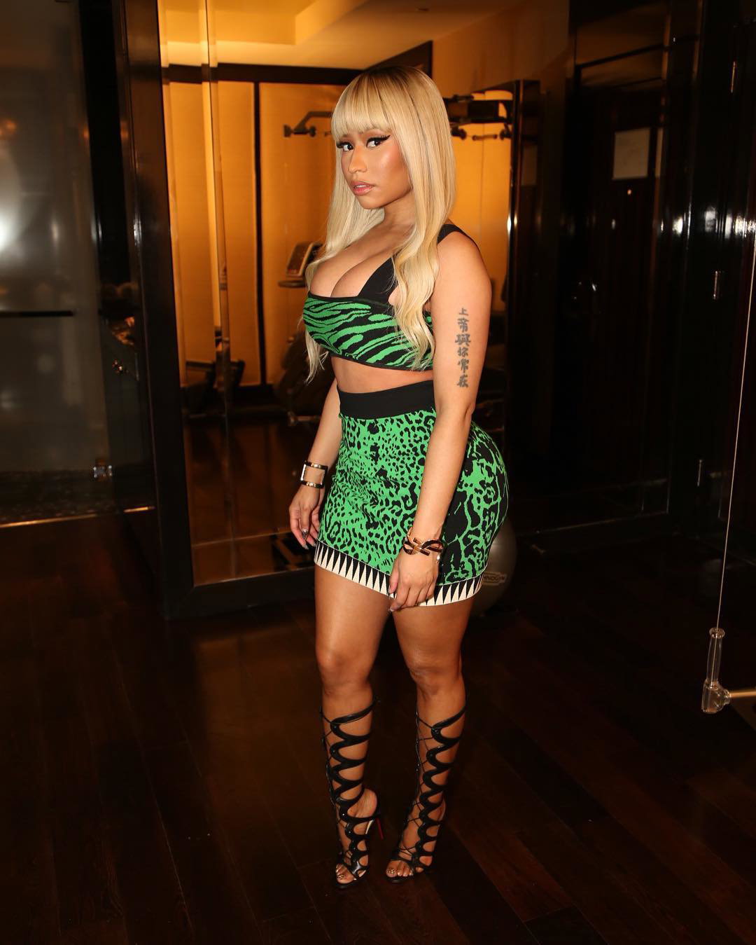 Watch the Photo by ZachUska with the username @ZachUska, who is a verified user, posted on June 26, 2018. The post is about the topic Nicki Minaj. and the text says 'QVp0pNs.jpg'