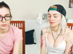 Link by Chaturbate with the username @Chaturbate,  April 7, 2019 at 12:14 AM. The post is about the topic Lesbian and the text says 'Watch us live!'