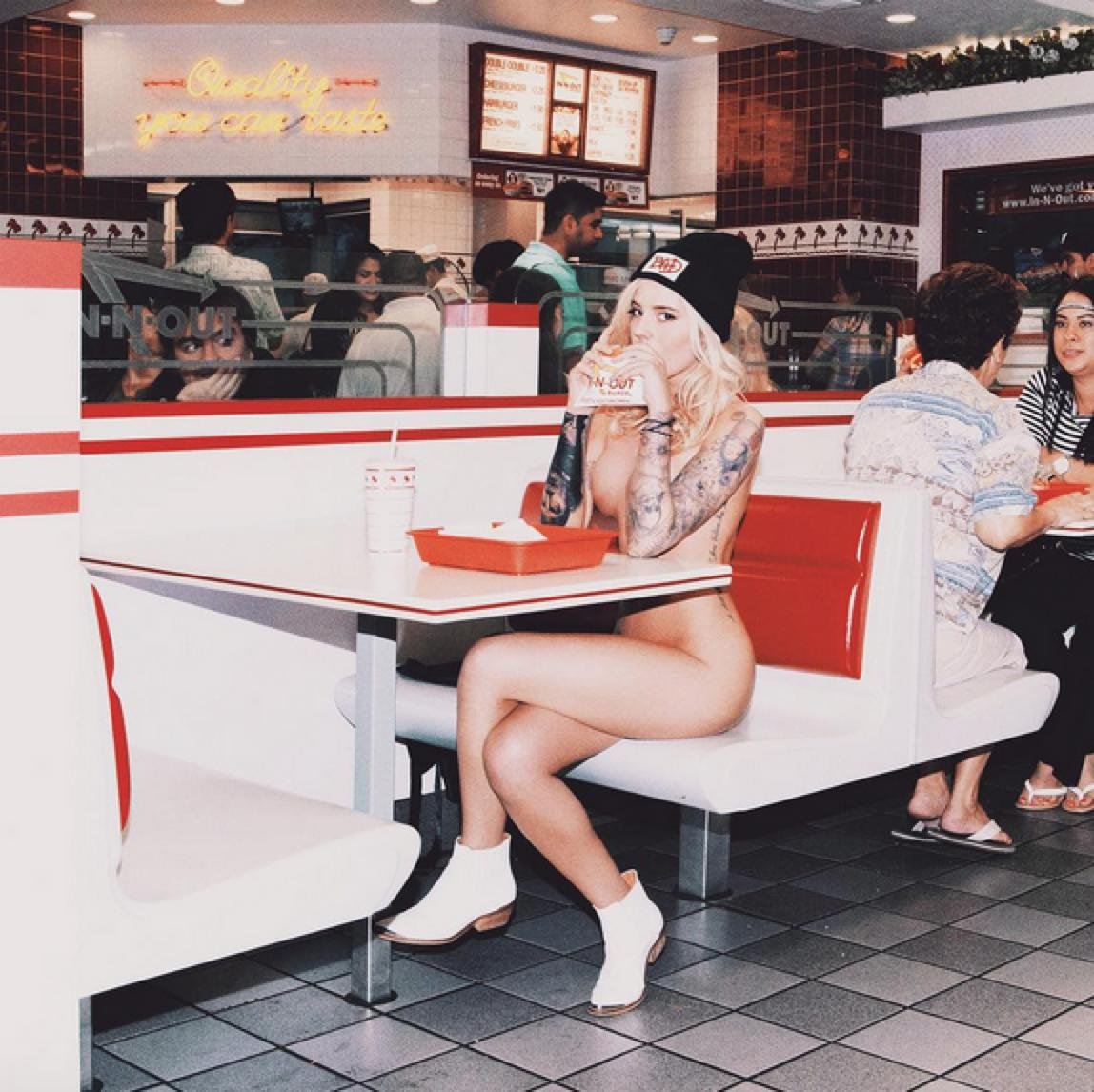 Photo by Succubus Queen with the username @Lucasdu,  January 26, 2019 at 5:05 PM and the text says 'In-n-Out'
