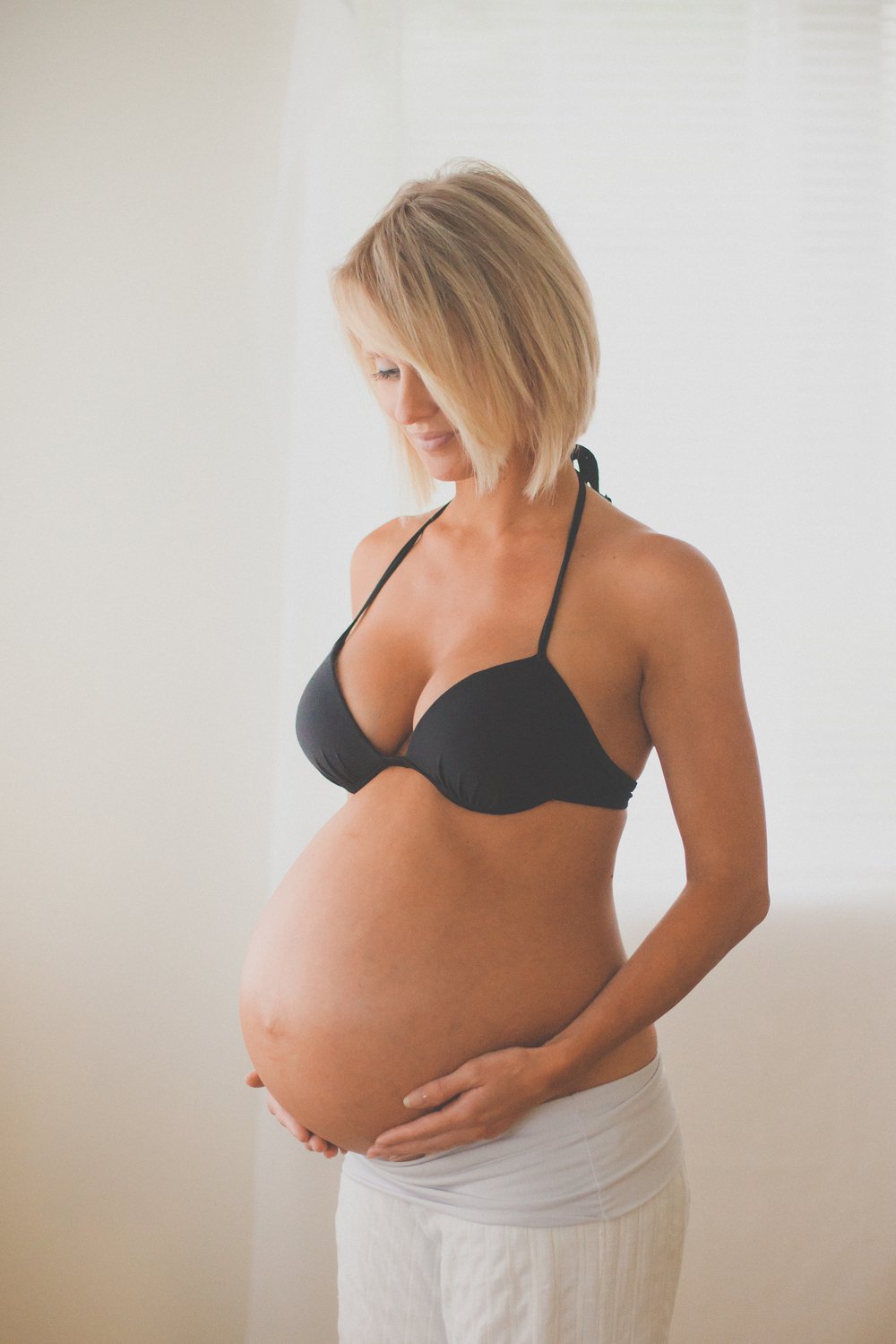 Photo by pornforher with the username @pornforher,  December 20, 2018 at 11:46 PM. The post is about the topic Pregnant and the text says 'I've heard of pregnant women who feel unattractive, and that's just absolutely tragic.

I firmly believe that pregnancy is one of the sexiest, most intimately sensual and feminine thing possible.

I've been lucky enough to be with one pregnant woman, and..'