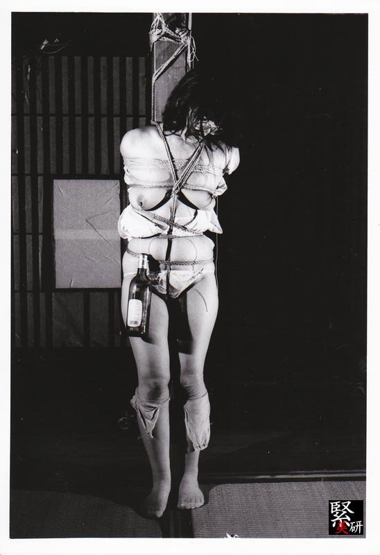 Watch the Photo by JapaneseBDSM with the username @JapaneseBDSM, posted on March 25, 2019. The post is about the topic Bondage. and the text says 'Kinbiken
Model Toshiko Tahara'