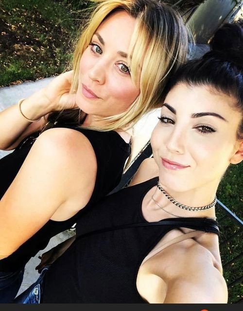 Photo by AlexNilsson with the username @AlexNilsson,  March 4, 2023 at 1:12 PM. The post is about the topic Kaley Cuoco and the text says 'With sis'