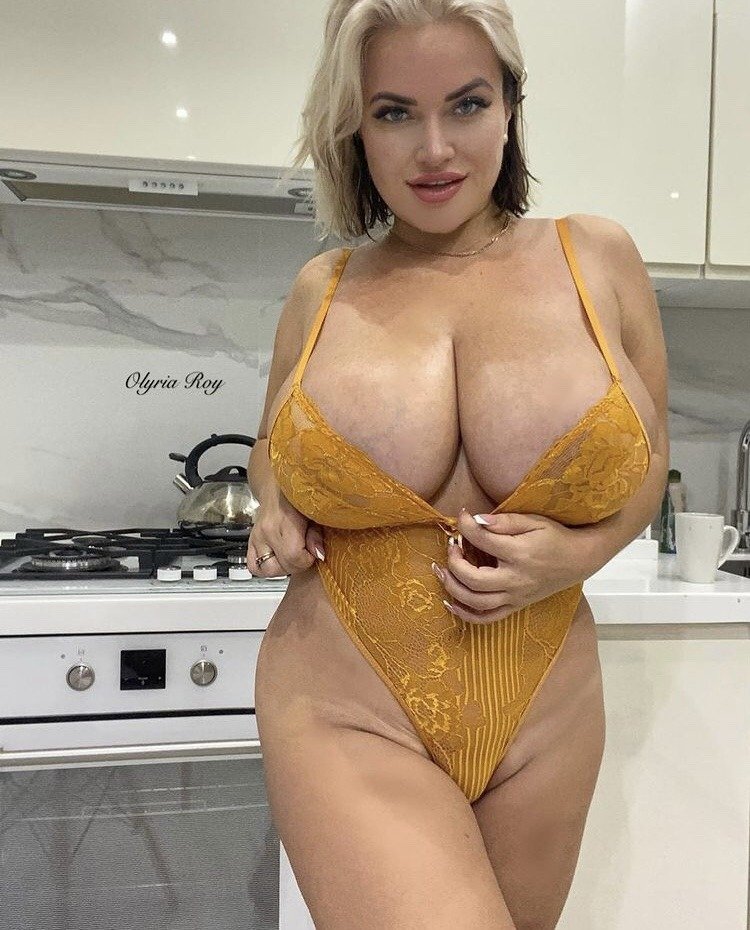 Photo by lindasmujeres with the username @lindasmujeres,  December 25, 2020 at 1:49 PM. The post is about the topic Sexy BBWs and the text says ''