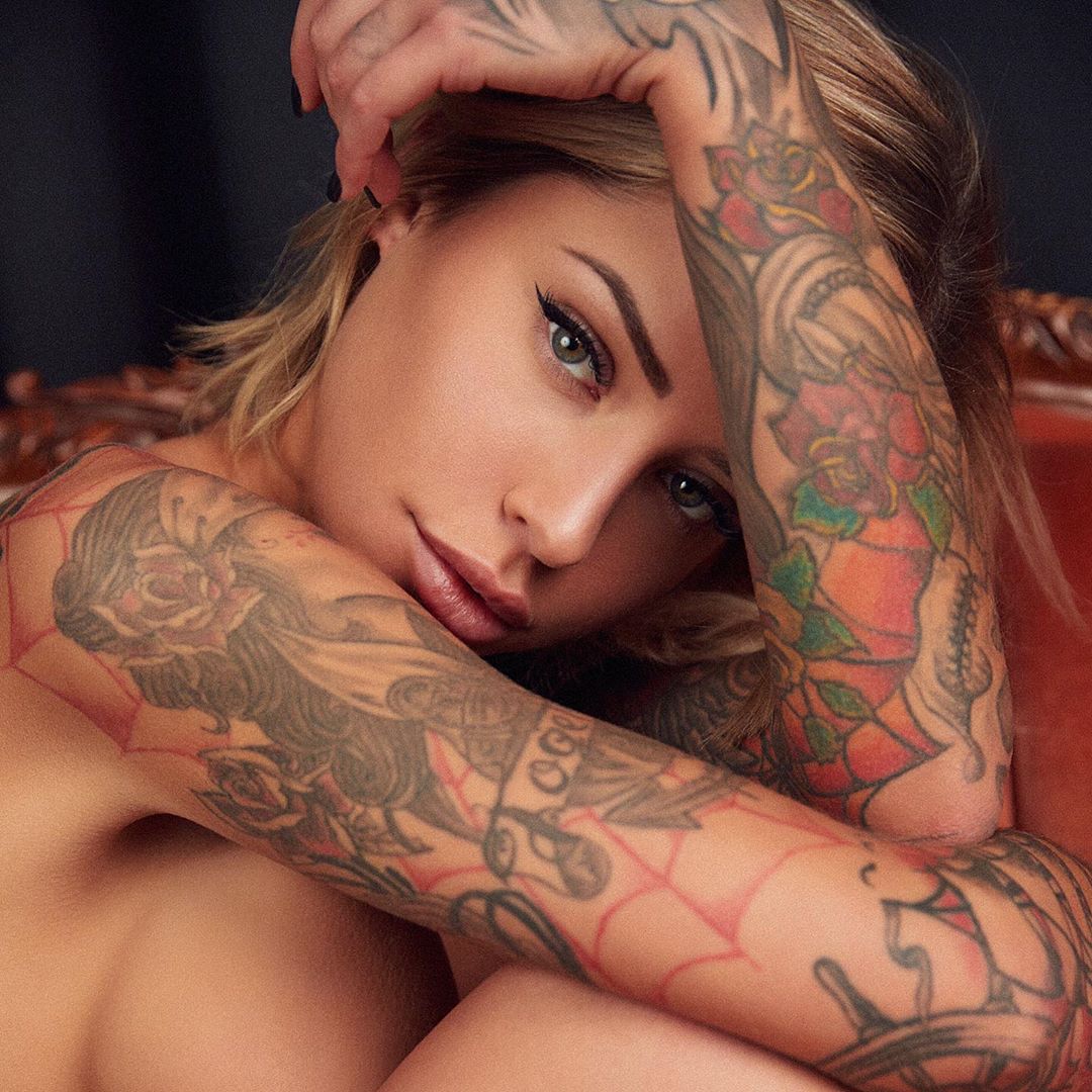 Photo by Devynsdogg with the username @Devynsdogg,  December 13, 2019 at 4:45 AM. The post is about the topic Girls You Dream Of and the text says 'Lose yourself in those eyes... #beautifulgirls #tattoo #sexyfemales #babes #faketits #awesomeboobs #fetish
https://www.instagram.com/p/B5-Yf2CnWKr/?utm_source=ig_web_copy_link'