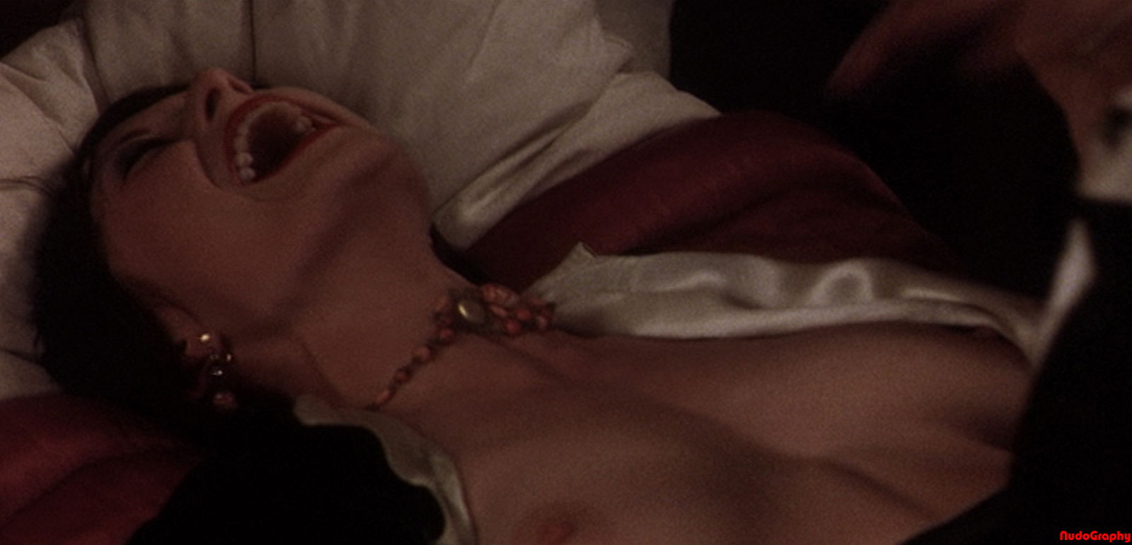 Photo by Furious Gibbon with the username @FuriousGibbon,  May 14, 2019 at 7:51 AM and the text says 'Catherine McCormack - Shadow of the Vampire (2000)'