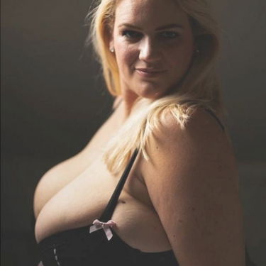 Blondes gros seins -Quelques belles blondes bien f…