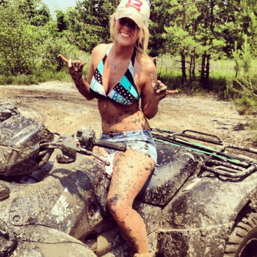 Country girls do it dirty 