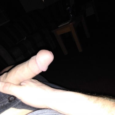 Ladies that want to see how hard my cock can get ? -Submit your pics all you sexy …