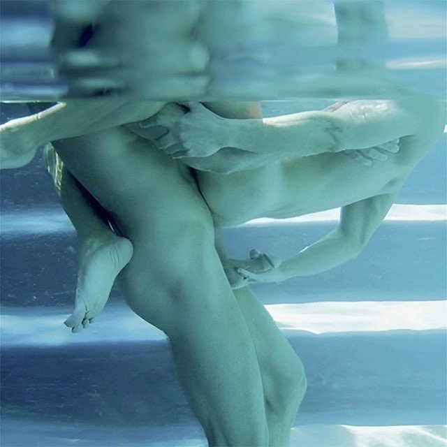 Men Underwater -Pools, beach, a river. Soaking…