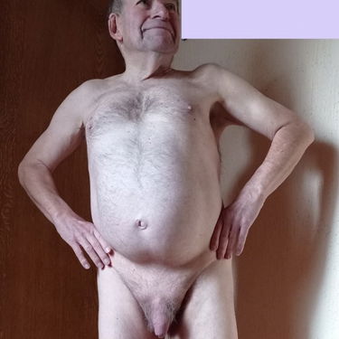 Me simply -I like to be nude