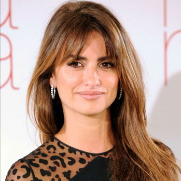 Penelope Cruz -Sharing content of the beautif…