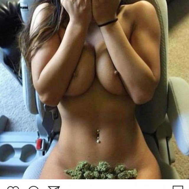 Posted in topic Sexy stoners