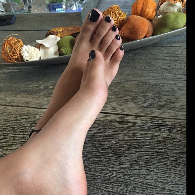 Posted in topic Sexy Teen Feet