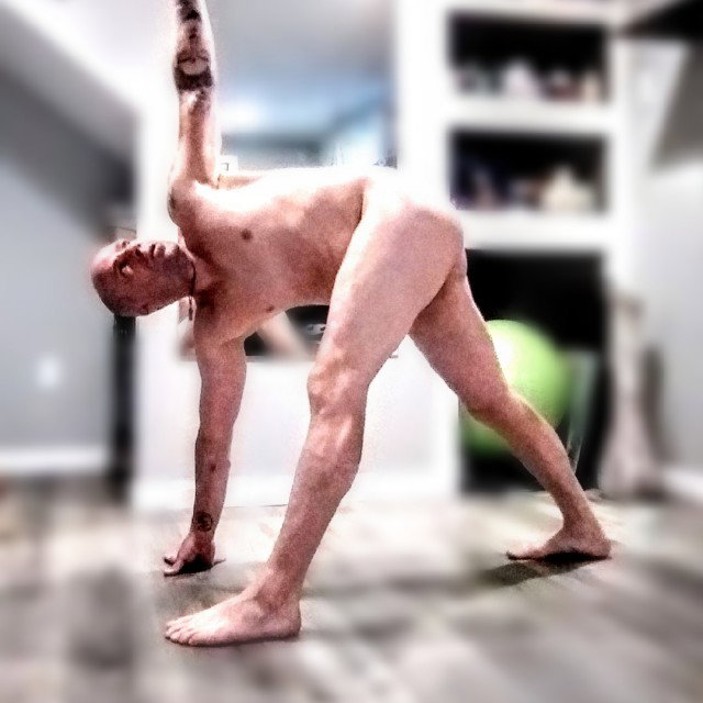 Posted in topic Yoga in the nude