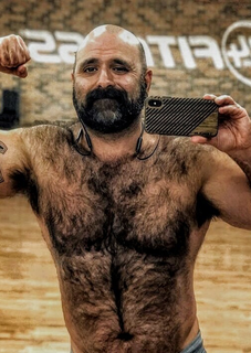 Photo by Smitty with the username @Resol702,  May 1, 2020 at 4:23 AM. The post is about the topic Gay Hairy Men