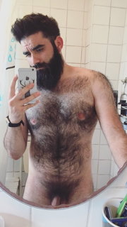 Photo by Smitty with the username @Resol702,  February 2, 2019 at 9:22 PM. The post is about the topic Gay Hairy Men
