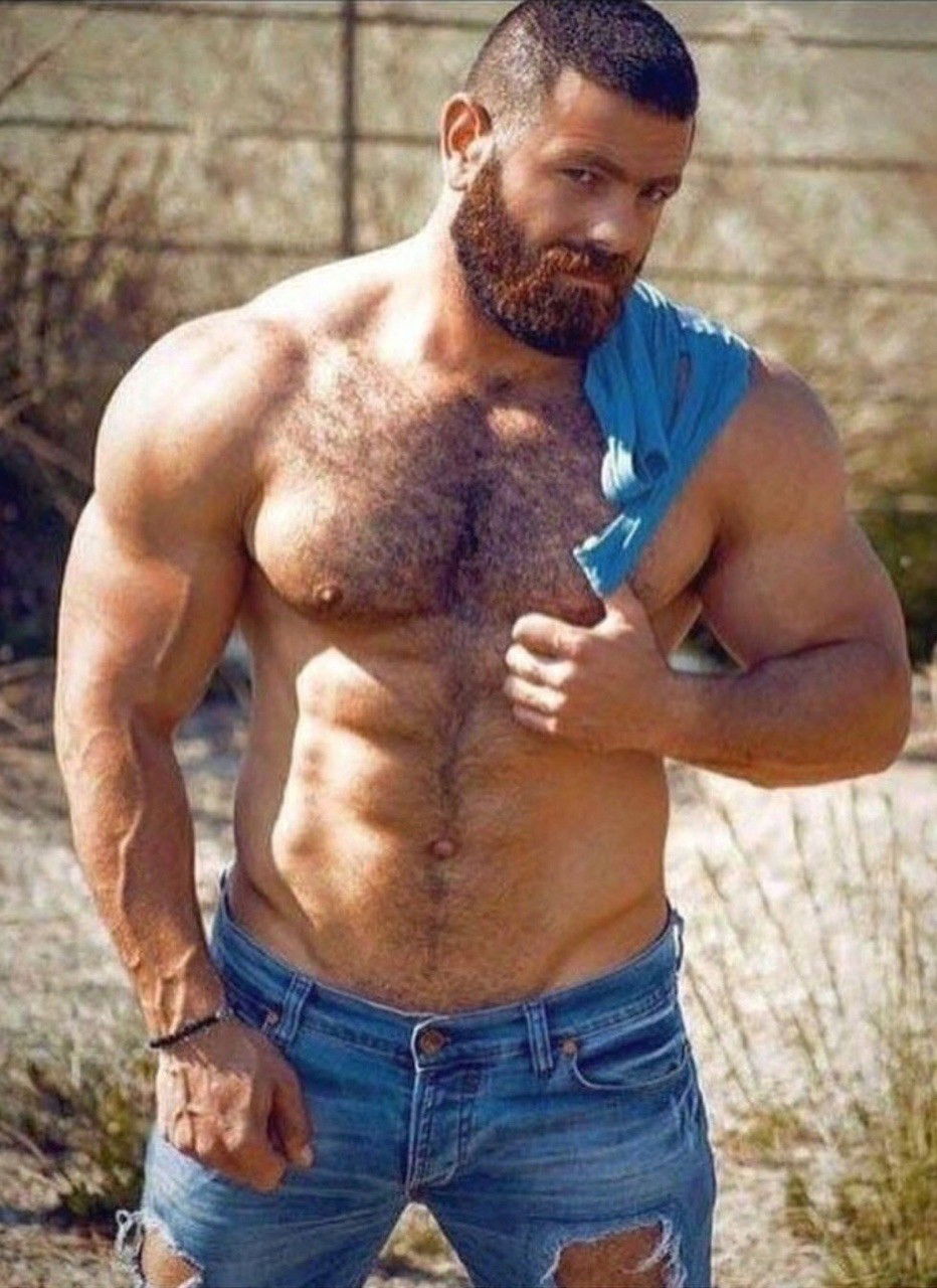 Photo by Smitty with the username @Resol702,  January 28, 2019 at 5:17 AM. The post is about the topic Gay Hairy Men