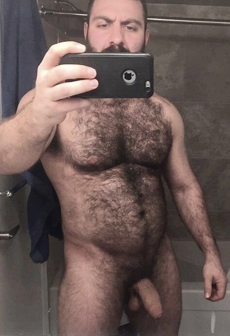 Photo by Smitty with the username @Resol702,  February 25, 2019 at 12:02 AM. The post is about the topic Hairy bears