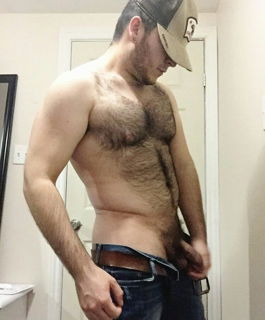 Photo by Smitty with the username @Resol702,  July 19, 2021 at 6:44 PM. The post is about the topic Gay Hairy Men
