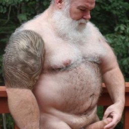 Photo by Smitty with the username @Resol702,  November 8, 2021 at 6:06 PM. The post is about the topic Fat/Chubby gay bears