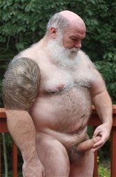 Photo by Smitty with the username @Resol702,  November 8, 2021 at 6:06 PM. The post is about the topic Fat/Chubby gay bears