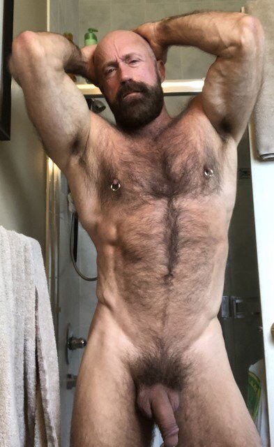 Photo by Smitty with the username @Resol702,  January 23, 2019 at 5:30 AM. The post is about the topic Gay Hairy Men