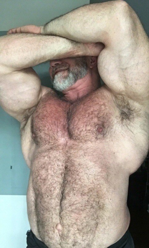 Photo by Smitty with the username @Resol702,  March 31, 2020 at 2:32 PM. The post is about the topic Gay Hairy Men