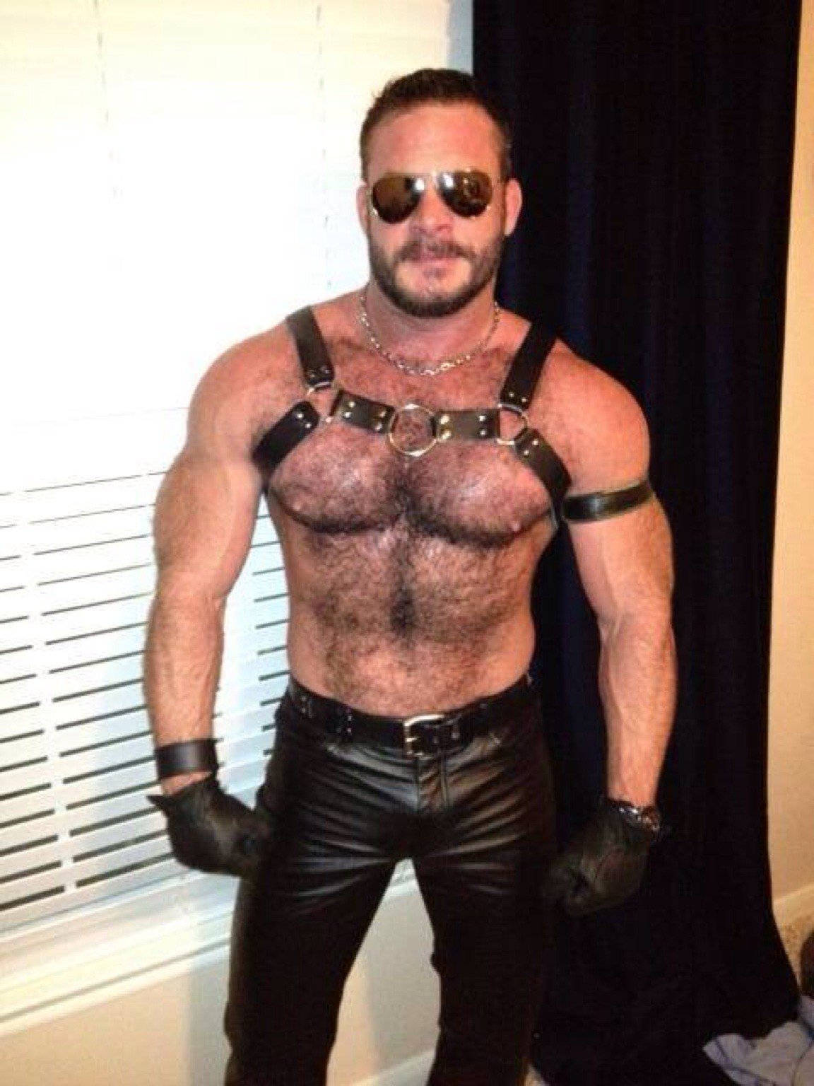 Photo by Smitty with the username @Resol702,  January 8, 2020 at 11:17 PM. The post is about the topic Leather Gays