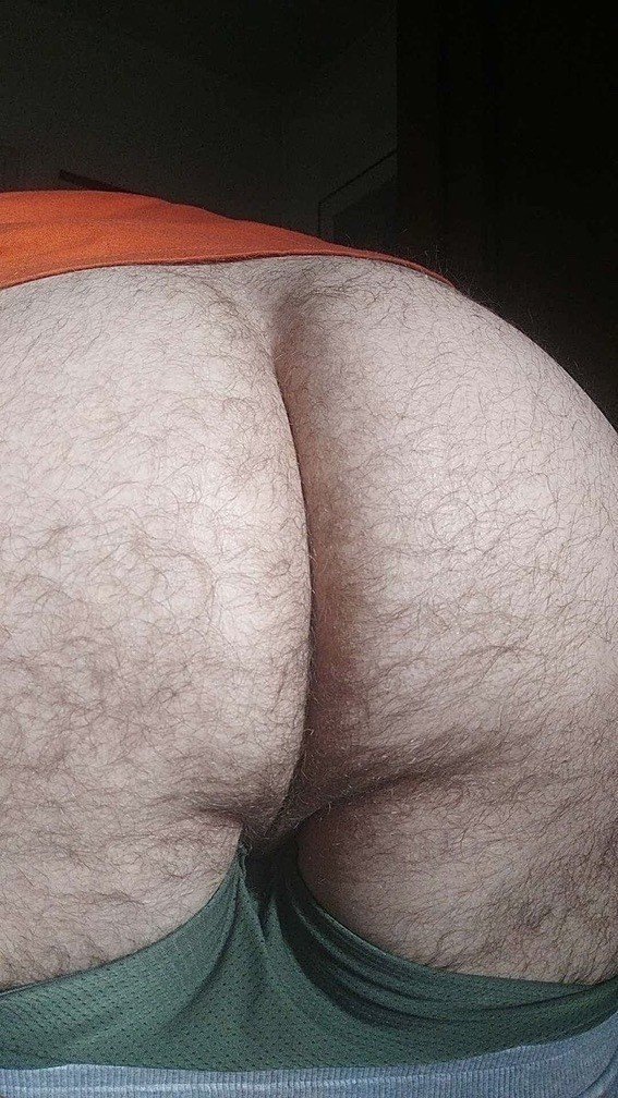 Photo by Smitty with the username @Resol702,  May 9, 2024 at 2:55 PM. The post is about the topic male ass cracks are so fantastic