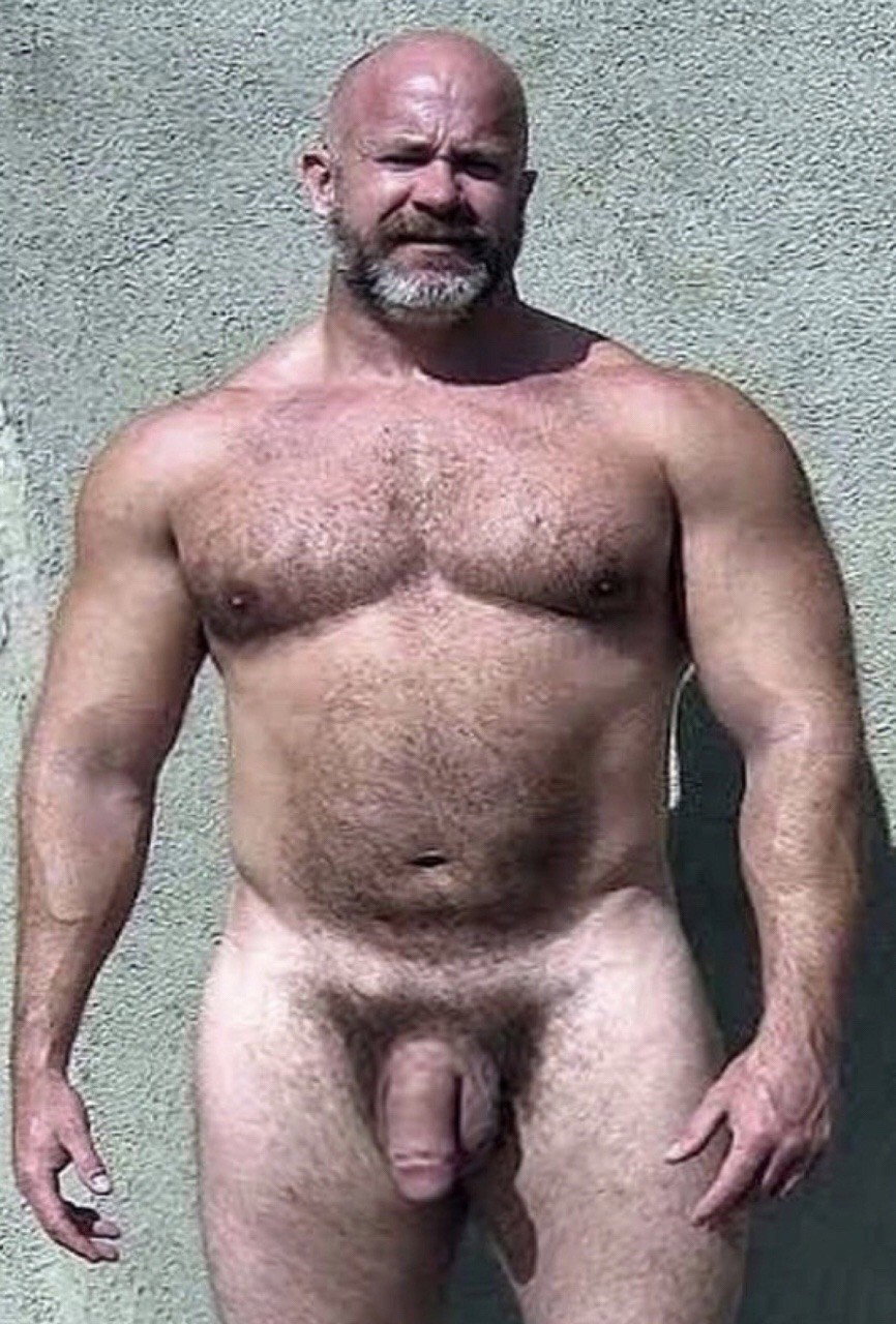 Photo by Smitty with the username @Resol702,  February 2, 2019 at 4:14 AM. The post is about the topic Hairy bears