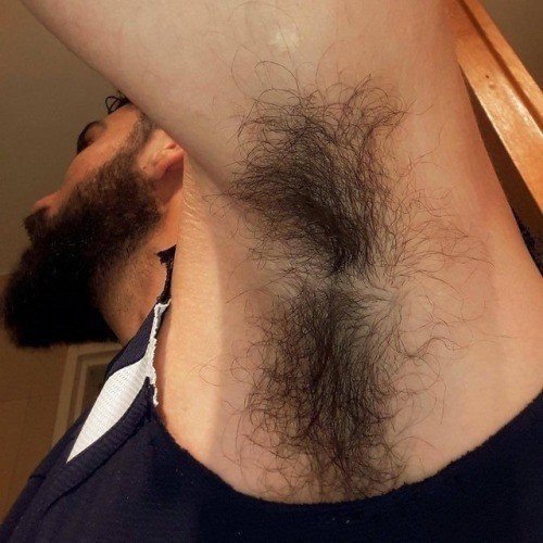 Photo by Smitty with the username @Resol702,  September 18, 2023 at 3:10 PM. The post is about the topic Gay Hairy Armpits