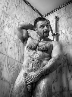 Photo by Smitty with the username @Resol702,  January 14, 2019 at 12:12 AM. The post is about the topic Gay Hairy Men