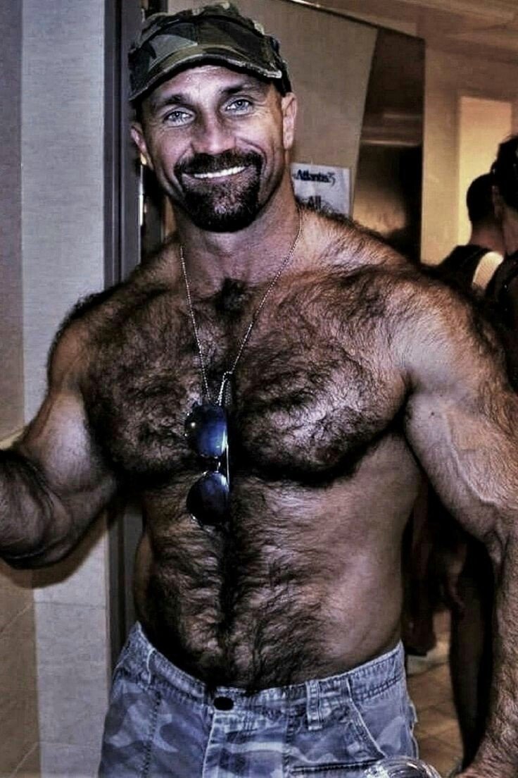 Photo by Smitty with the username @Resol702,  February 16, 2019 at 12:46 AM. The post is about the topic Gay Hairy Men
