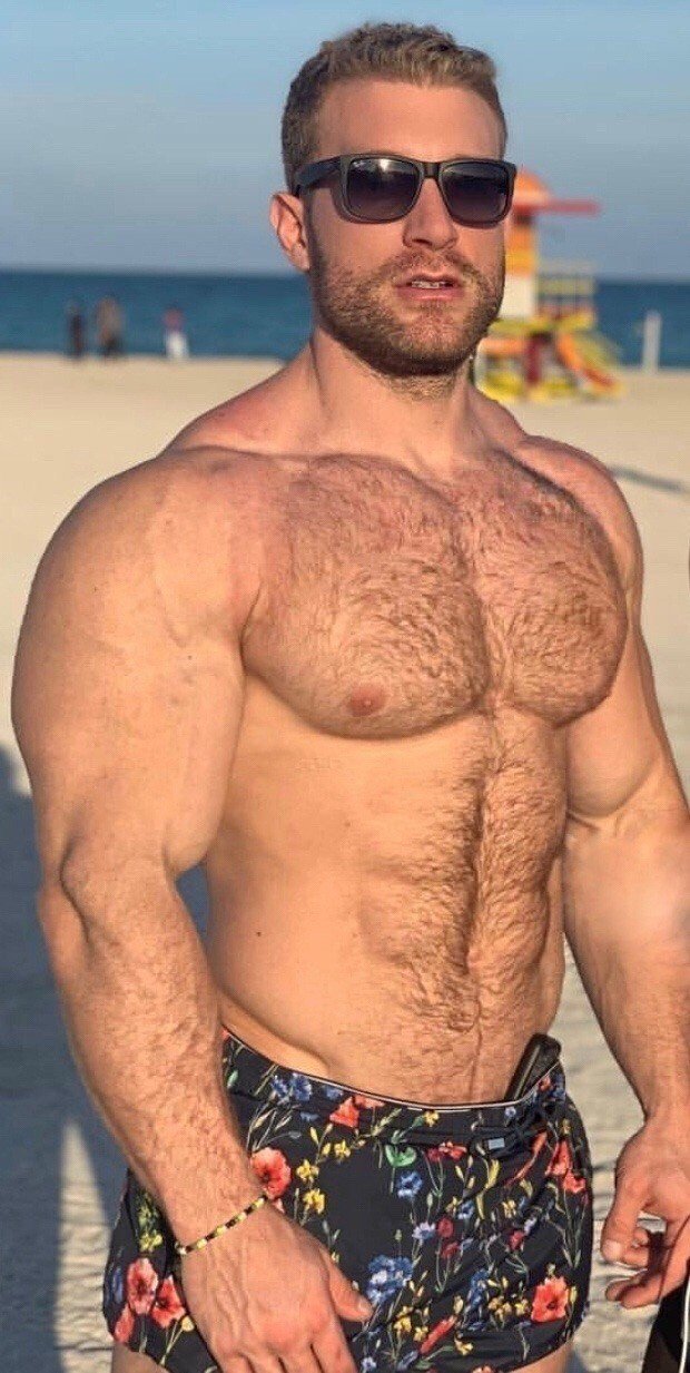 Photo by Smitty with the username @Resol702,  February 28, 2019 at 5:17 PM. The post is about the topic Gay Hairy Men