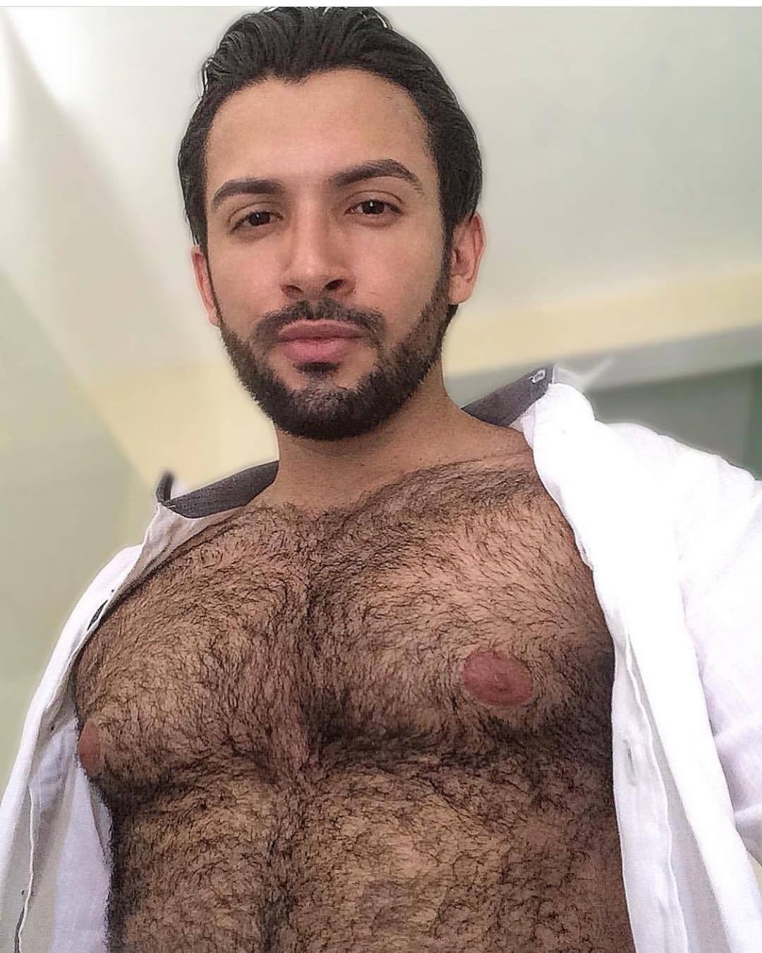 Photo by Smitty with the username @Resol702,  January 29, 2019 at 10:30 PM. The post is about the topic Gay Hairy Men