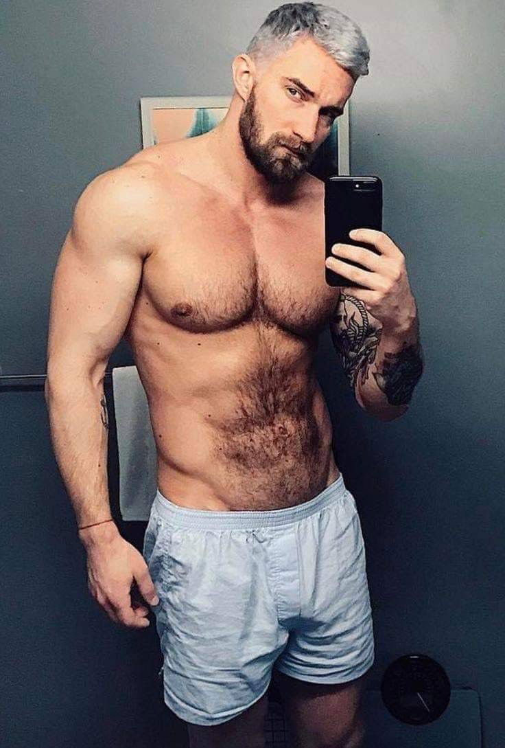 Photo by Smitty with the username @Resol702,  January 28, 2019 at 5:34 AM. The post is about the topic Gay Hairy Men