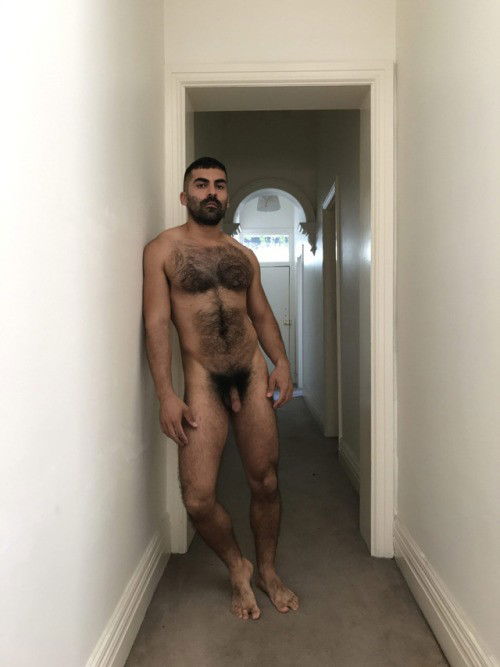 Photo by Smitty with the username @Resol702,  February 28, 2019 at 5:16 PM. The post is about the topic Gay Hairy Men